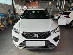 Weiß Gebraucht 2022 Seat Ateca 4Drive SUV | 16.500 €