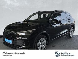 Schwarz Gebraucht 2024 VW Tiguan Basis SUV | 36.490 € (Teuer)