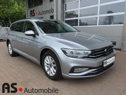 Silber Gebraucht 2023 VW Passat Business Kombi | 20.590 € (Superpreis)