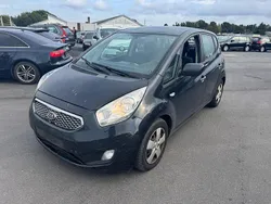 Schwarz Gebraucht 2011 Kia Venga Vision Kleinwagen | 2.200 €