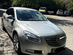 Schwarz Gebraucht 2012 Opel Insignia S Limousine | 6.050 € (Fairer Preis)