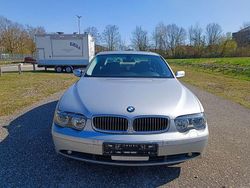 Titansilber metallic Gebraucht 2002 BMW 745 Limousine | 10.000 € (Etwas zu teuer)