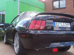 Schwarz Gebraucht 2000 Ford Mustang Cabrio | 9.800 €