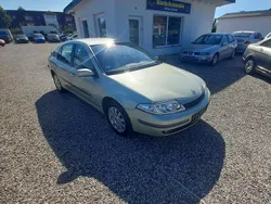 Gelb Gebraucht 2002 Renault Laguna II Limousine | 1.590 € (Fairer Preis)