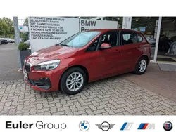 Rot Gebraucht 2018 BMW 218 Active Tourer Advantage Van / Kleinbus | 13.688 € (Guter Preis)