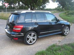 Schwarz Gebraucht 2008 Mercedes GLK320 SUV | 7.500 € (Etwas zu teuer)