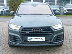 Grau Gebraucht 2020 Audi SQ5 Sport SUV | 44.690 € (Guter Preis)