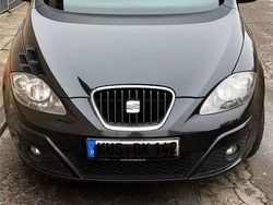 Schwarz Gebraucht 2012 Seat Altea Ecomotive Van / Kleinbus | 4.800 € (Fairer Preis)