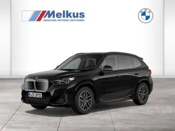 Schwarz Neu 2025 BMW iX1 Performance SUV | 55.990 € (Fairer Preis)