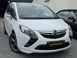 Weiß Gebraucht 2012 Opel Zafira Tourer OPC Van / Kleinbus | 8.290 € (Fairer Preis)