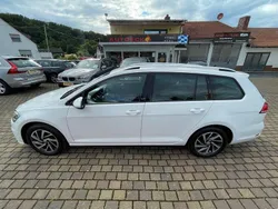Weiß Gebraucht 2017 VW Golf VII Sound Kombi | 16.300 € (Fairer Preis)