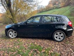 Schwarz Gebraucht 2011 BMW 116 Kleinwagen | 6.500 € (Fairer Preis)