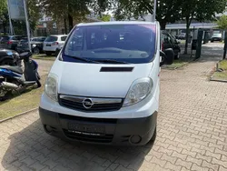 Weiß Gebraucht 2013 Opel Vivaro Van | 12.900 €