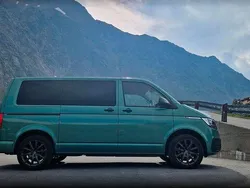 Grün Gebraucht 2020 VW T6.1 Van | 41.999 € (Fairer Preis)
