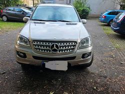 Grau Gebraucht 2008 Mercedes ML280 SUV | 7.999 €