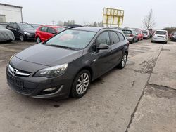 Grau Gebraucht 2013 Opel Astra Active Kombi | 3.450 € (Superpreis)