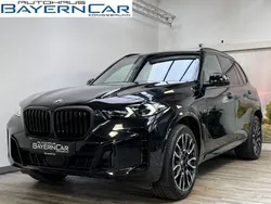 Black sapphire metallic Gebraucht 2025 BMW X5 M Sport SUV | 91.989 € (Guter Preis)