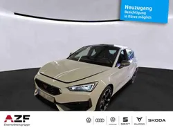 Weiß Gebraucht 2022 Cupra Leon Limousine | 22.890 € (Fairer Preis)