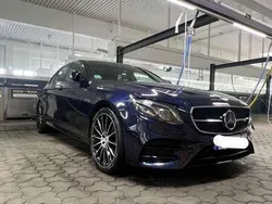 Blau Gebraucht 2017 Mercedes E43 AMG AMG Limousine | 42.500 € (Teuer)