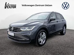 Grau Gebraucht 2021 VW Tiguan Life SUV | 25.850 € (Superpreis)