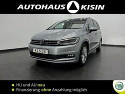 Silber Gebraucht 2024 VW Touran Highline Van / Kleinbus | 34.770 € (Fairer Preis)