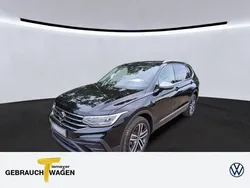 Schwarz Gebraucht 2022 VW Tiguan Allspace Life SUV | 31.790 € (Guter Preis)