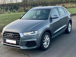 Grau Gebraucht 2015 Audi Q3 Sport SUV | 13.900 € (Guter Preis)