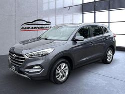 Grau Gebraucht 2017 Hyundai Tucson Trend SUV | 15.790 € (Fairer Preis)