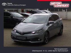 Manhattengrau metallic Gebraucht 2018 Toyota Auris Basis Limousine | 15.650 € (Fairer Preis)