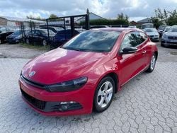 Rot Gebraucht 2009 VW Scirocco Coupé | 3.400 € (Fairer Preis)