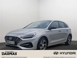 Silber Gebraucht 2021 Hyundai i30 Intro Edition Limousine | 17.990 € (Fairer Preis)