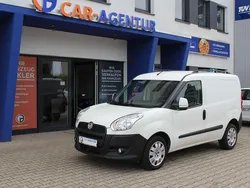 Weiß Gebraucht 2012 Fiat Doblò Van / Kleinbus | 5.500 € (Guter Preis)