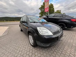 Schwarz Gebraucht 2003 Ford Fiesta Kleinwagen | 900 € (Guter Preis)