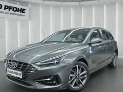 Grau Gebraucht 2024 Hyundai i30 Trend Kombi | 22.400 €