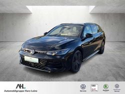 Schwarz Neu 2025 VW Passat R-line Kombi | 48.966 € (Superpreis)