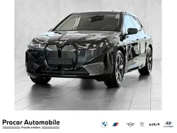 Grau Neu 2025 BMW iX SUV | 78.499 € (Superpreis)