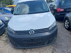 Weiß Gebraucht 2010 VW Caddy Van / Kleinbus | 4.990 € (Guter Preis)
