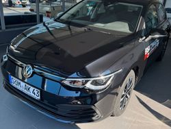 Deep black perleffekt Gebraucht 2022 VW Golf VIII United Limousine | 22.490 € (Etwas zu teuer)