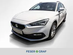 Weiss Gebraucht 2022 Seat Leon Kombi | 20.740 € (Guter Preis)