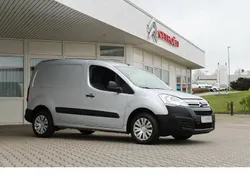 Silber Gebraucht 2015 Citroën Berlingo Van / Kleinbus | 9.970 € (Teuer)