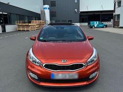 Orange Gebraucht 2013 Kia Ceed Spirit Limousine | 9.500 € (Fairer Preis)