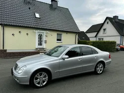 Silber Gebraucht 2005 Mercedes E200 Limousine | 8.500 € (Etwas zu teuer)