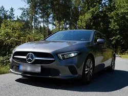Silber Gebraucht 2020 Mercedes A180 Limousine | 27.000 €