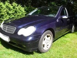 Blau Gebraucht 2002 Mercedes C180 Kombi | 450 € (Guter Preis)