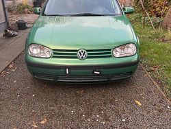 Grün Gebraucht 2001 VW Golf IV Kombi | 900 € (Fairer Preis)