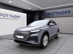 Kieselgrau Gebraucht 2023 Audi Q4 Sportback e-tron Comfort SUV | 27.450 € (Fairer Preis)