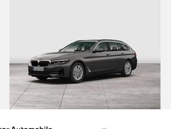 Grau Gebraucht 2021 BMW 520 Sport Line Kombi | 29.990 € (Superpreis)