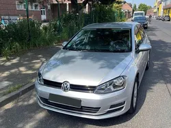 Grau Gebraucht 2016 VW Golf VII Comfortline Limousine | 13.100 € (Guter Preis)