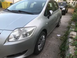 Silber Gebraucht 2007 Toyota Auris Kleinwagen | 4.999 € (Fairer Preis)
