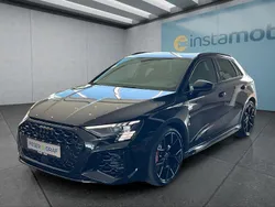 Schwarz Gebraucht 2024 Audi RS3 Sportback Kleinwagen | 60.299 € (Fairer Preis)